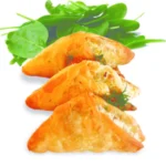 Plăcintă cu brânză triunghiulară